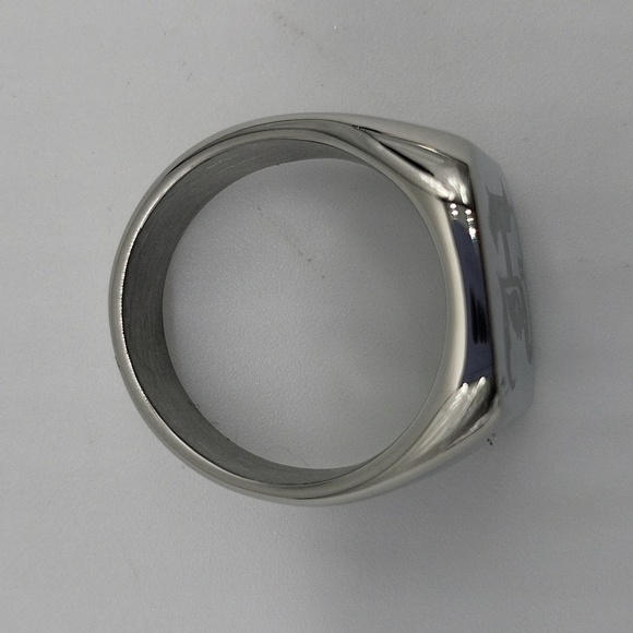 304- Stainless Steel Handmade Men's Ring Letter H Engraved Size 9 NWT - Picture 5 of 8